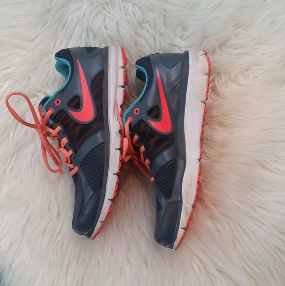 Nike Lunarlon Shoes, Size 8